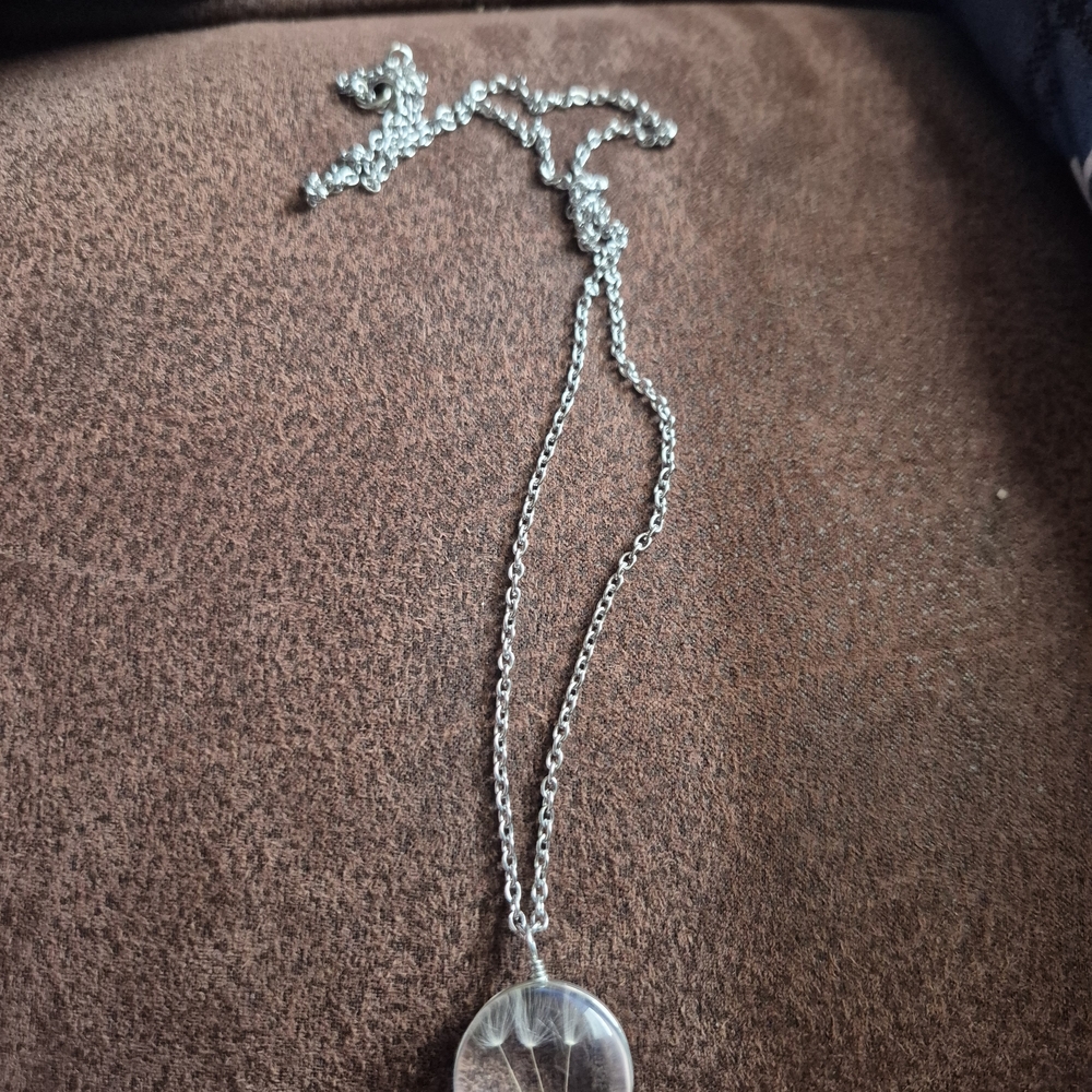 Elegant Silver Dandelion Pendant Necklace - Picture 4 of 4